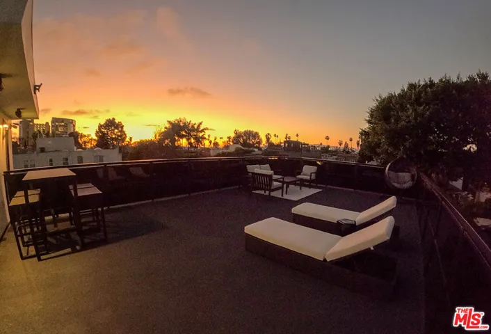 846 Dickson Street, Marina Del Rey, California 90292