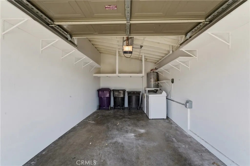 GARAGE INSIDE