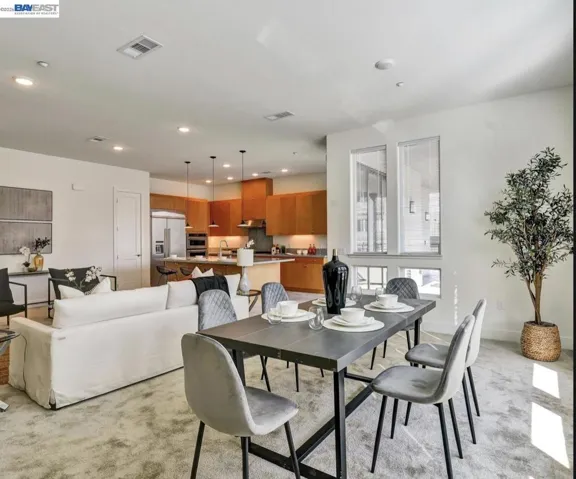 1749 Kilowatt Way 302, Fremont, California 94539