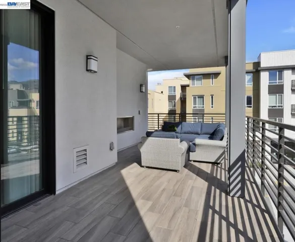 1749 Kilowatt Way 302, Fremont, California 94539
