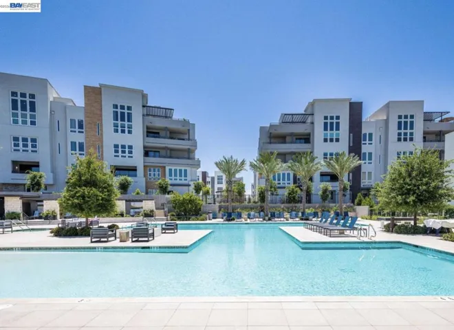 1749 Kilowatt Way 302, Fremont, California 94539