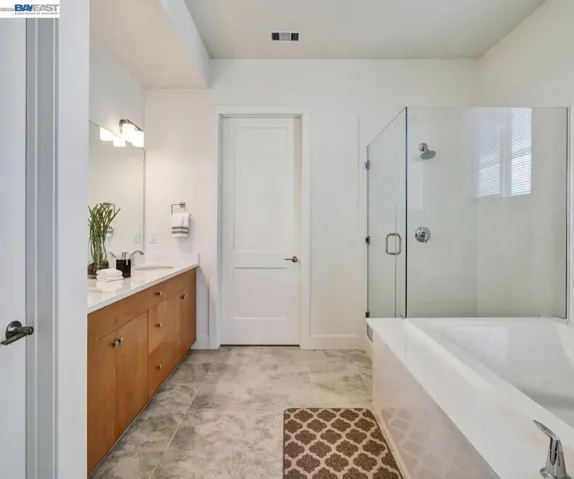 1749 Kilowatt Way 302, Fremont, California 94539