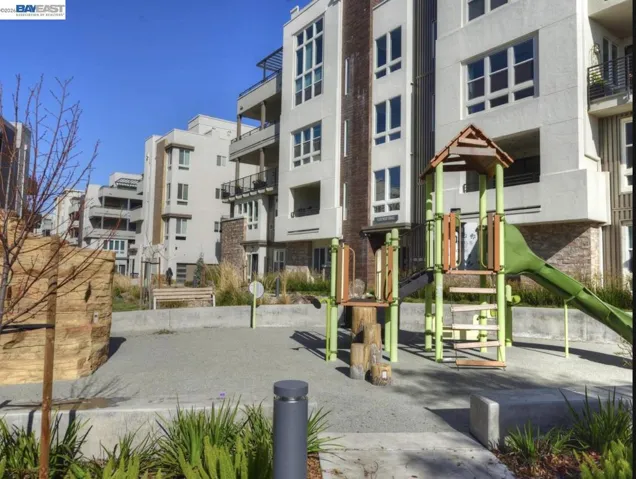1749 Kilowatt Way 302, Fremont, California 94539