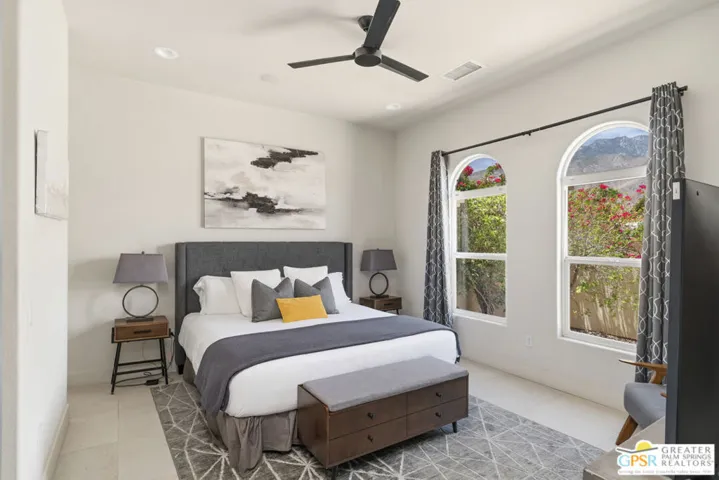 2220 N Hermosa Drive, Palm Springs, California 92262