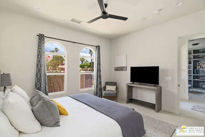 2220 N Hermosa Drive, Palm Springs, California 92262