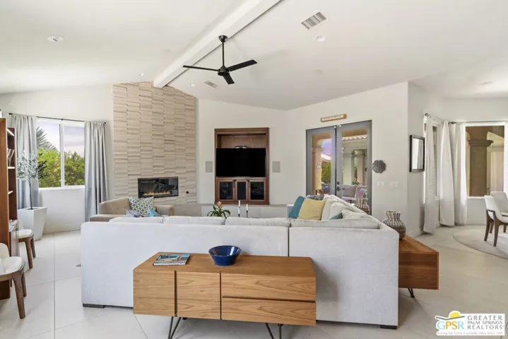 2220 N Hermosa Drive, Palm Springs, California 92262