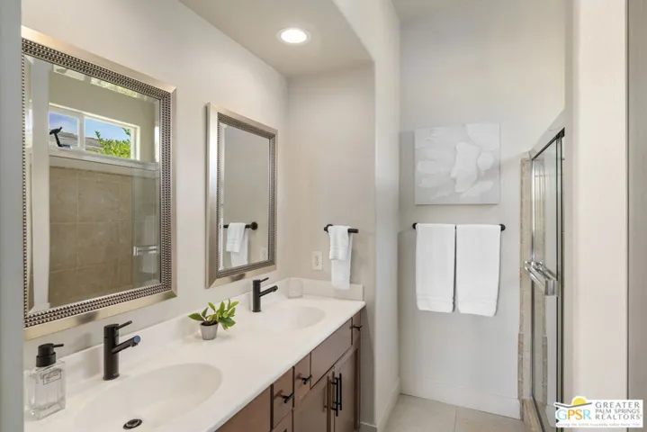 2220 N Hermosa Drive, Palm Springs, California 92262
