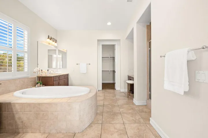 62-web-or-mls-8M4A7238