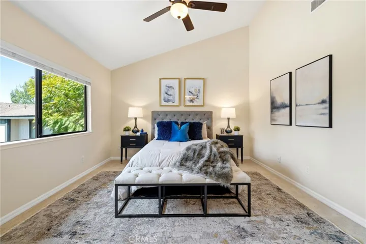 10837 Roycroft #27
