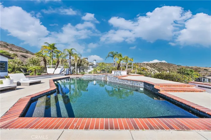 3285 Rim Road, Yorba Linda, California 92886