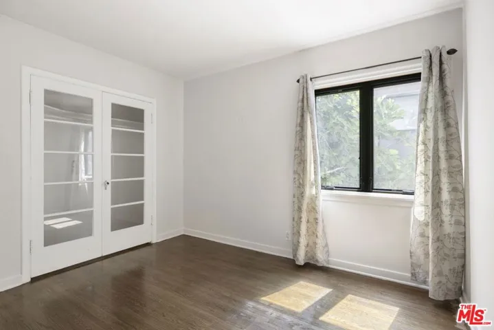 11269 La Maida Street, North Hollywood, California 91601