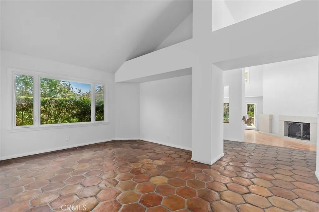Separate dining room