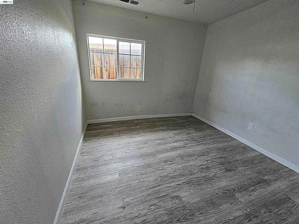 Rear House Bedroom 1