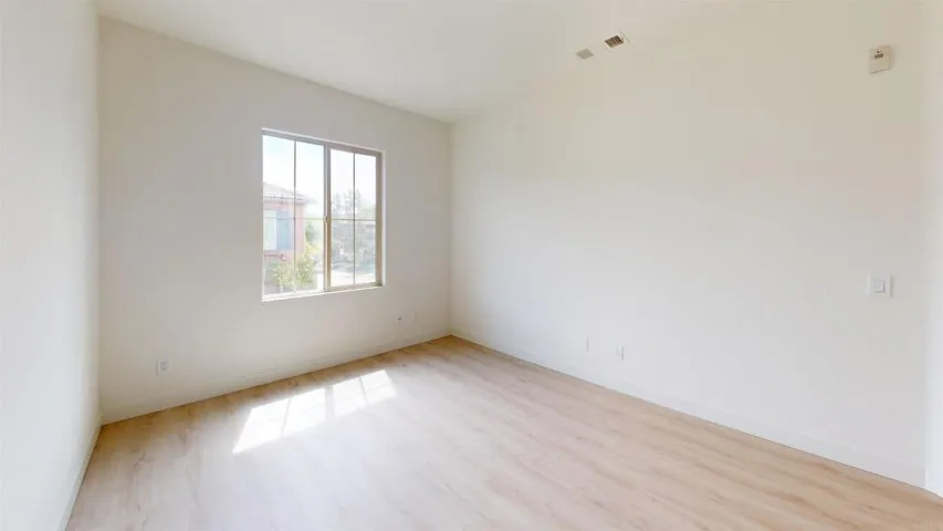 10710 Canyon Grove Trail 31, San Diego, California 92130