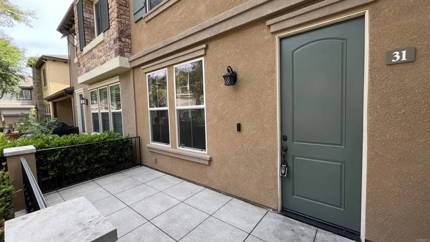 10710 Canyon Grove Trail 31, San Diego, California 92130