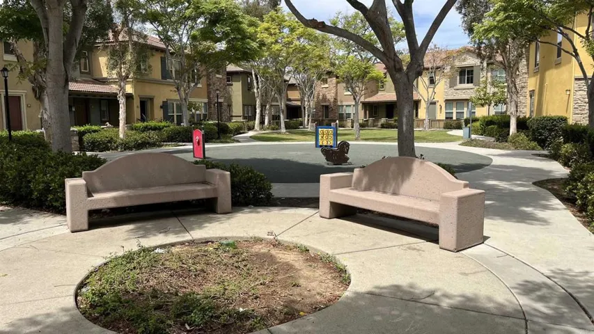 10710 Canyon Grove Trail 31, San Diego, California 92130