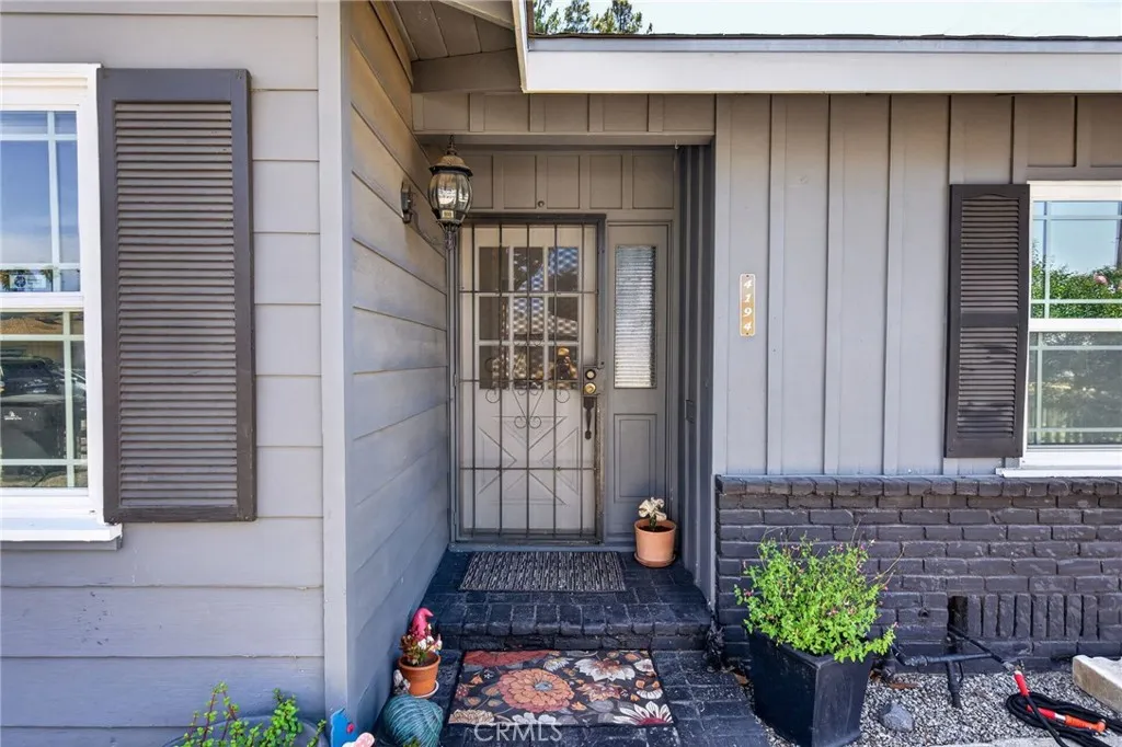 4194 Euclid Court, Riverside CA 92504