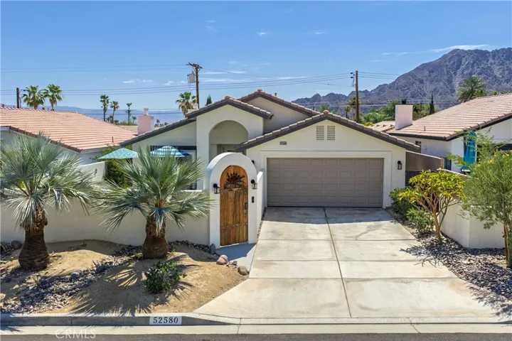 52580 Avenida Alvarado, La Quinta, California 92253