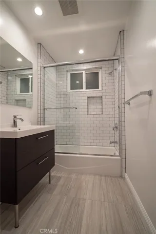 Unit 4270