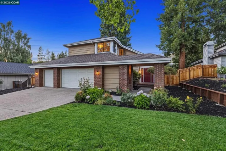 521 Buttonwood Dr., Danville, California 94506-2161