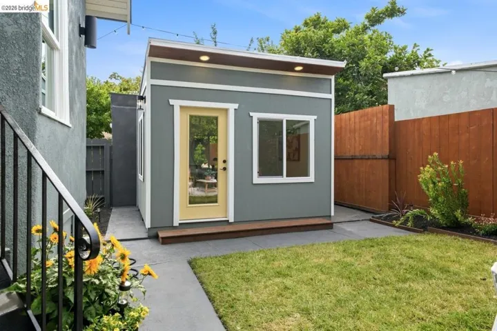 1009 Addison St, Berkeley, California 94710