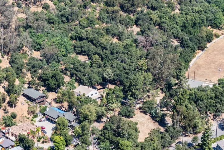 537 Cloverleaf Dr, Monrovia, California 91016