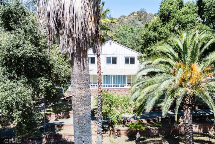 537 Cloverleaf Dr, Monrovia, California 91016