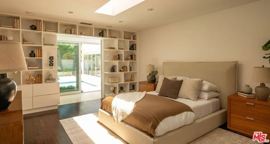 9229 Robin Drive, West Hollywood, California 90069
