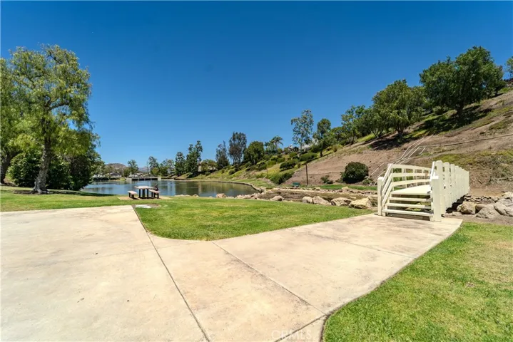 405 Huyler Lane D, Simi Valley, California 93065