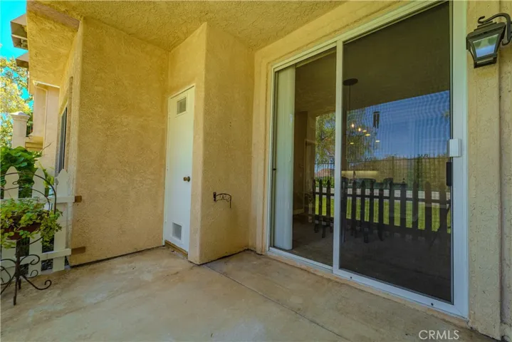 405 Huyler Lane D, Simi Valley, California 93065