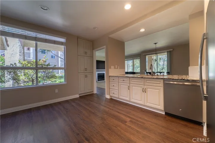 405 Huyler Lane D, Simi Valley, California 93065