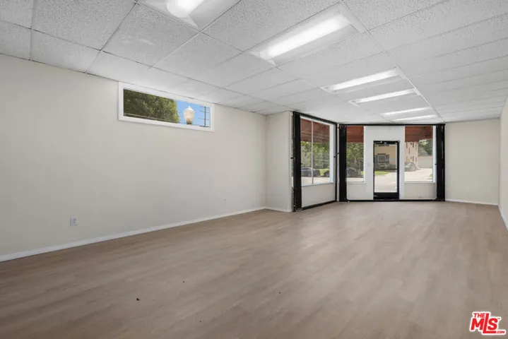 5205 Agnes Avenue, Valley Village, California 91607