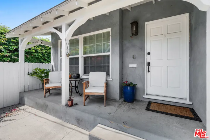 5205 Agnes Avenue, Valley Village, California 91607