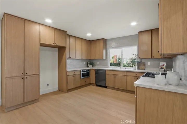 9281 Comstock, Huntington Beach, California 92646