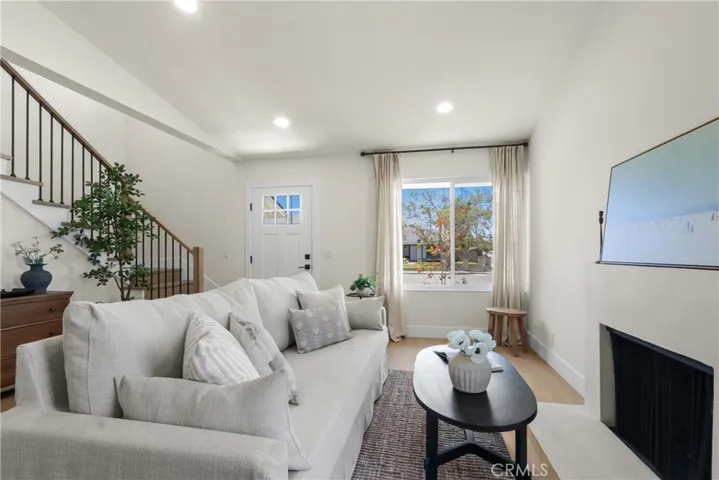 9281 Comstock, Huntington Beach, California 92646