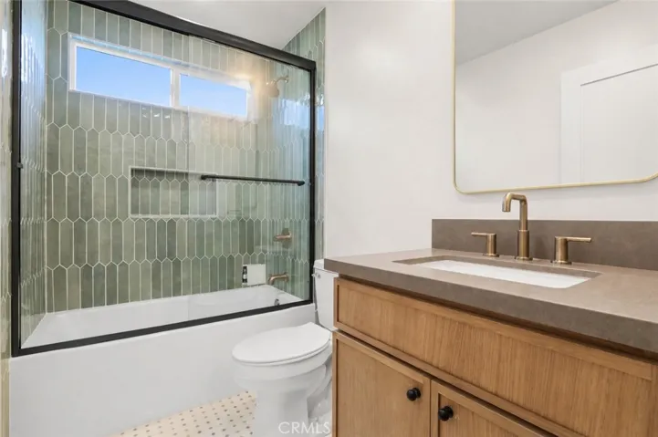 9281 Comstock, Huntington Beach, California 92646
