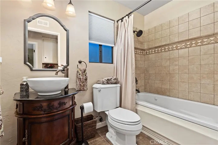 Upstairs bathroom