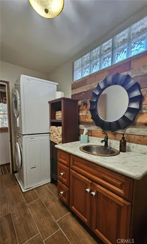 Downstairs Laundry & Bathroom