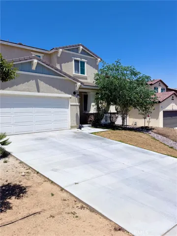 HOUSE GARAGE