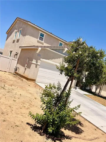 HOUSE RIGHT