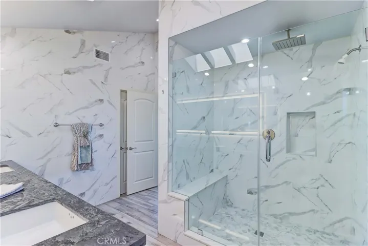 Primary shower