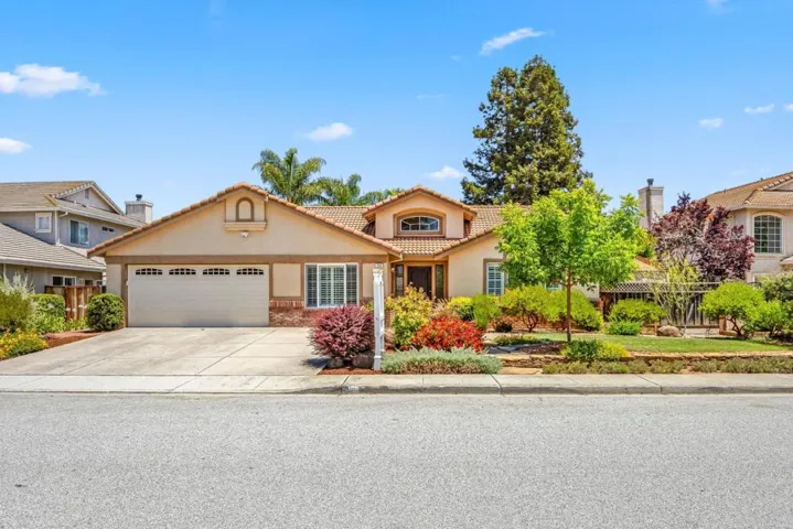 350 Via Largo, Morgan Hill, California 95037