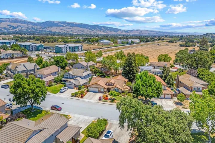 350 Via Largo, Morgan Hill, California 95037