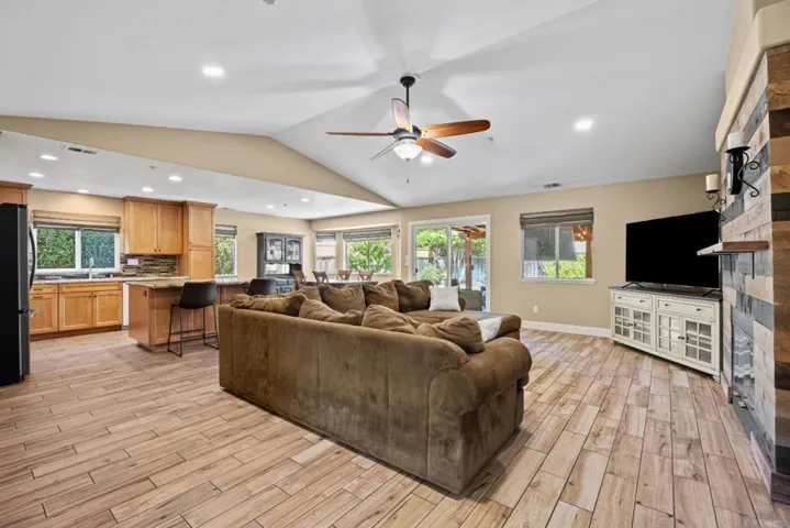350 Via Largo, Morgan Hill, California 95037