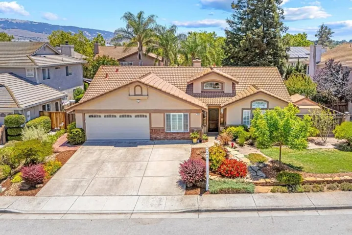 350 Via Largo, Morgan Hill, California 95037