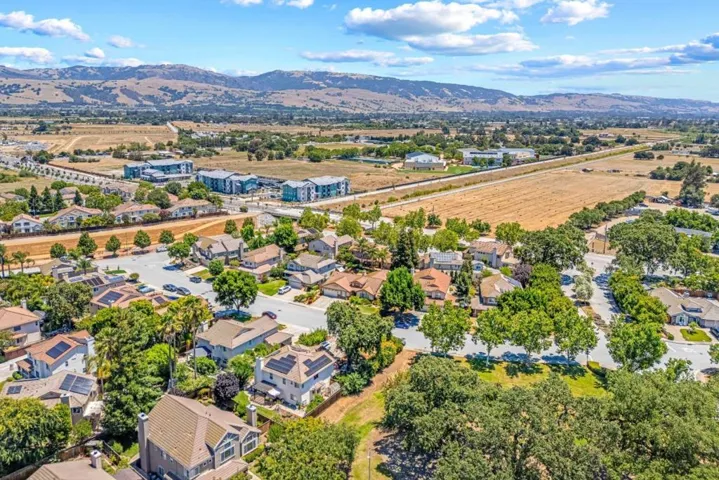350 Via Largo, Morgan Hill, California 95037