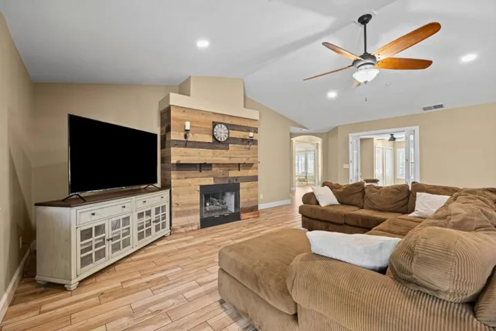 350 Via Largo, Morgan Hill, California 95037