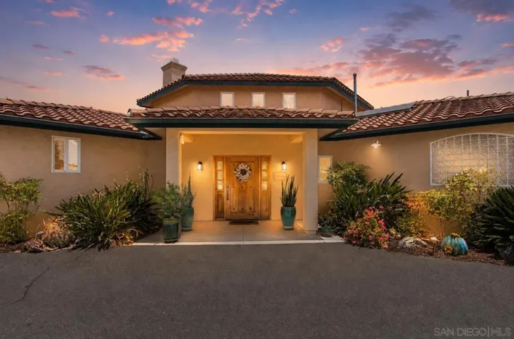 1550 Knoll Park Lane, Fallbrook, California 92028