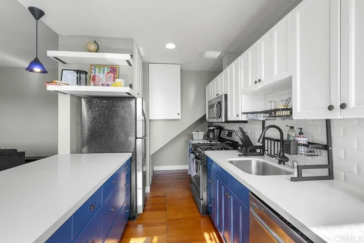 2683-Kitchen