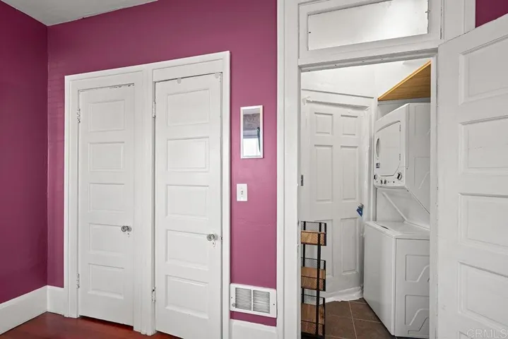 2685-Bedroom